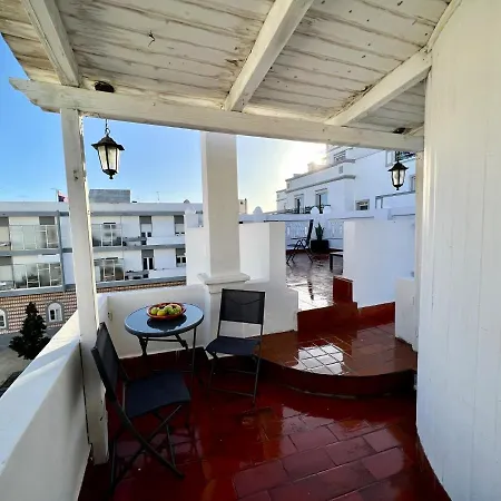 Historical House By Homing Olhão