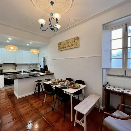 Historical House By Homing Olhão