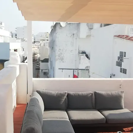 Historical House By Homing * Olhão
