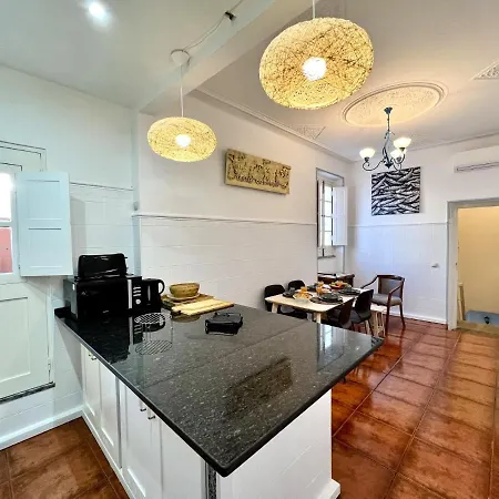 Historical House By Homing Apartment